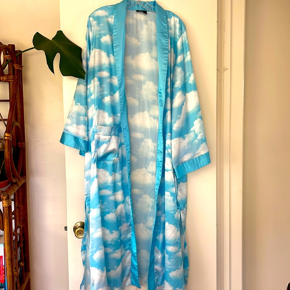 Dressed in LaLa cloud kimono